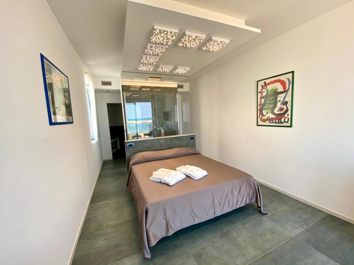 Marina Bay Suites Peschici Ngoại thất bức ảnh