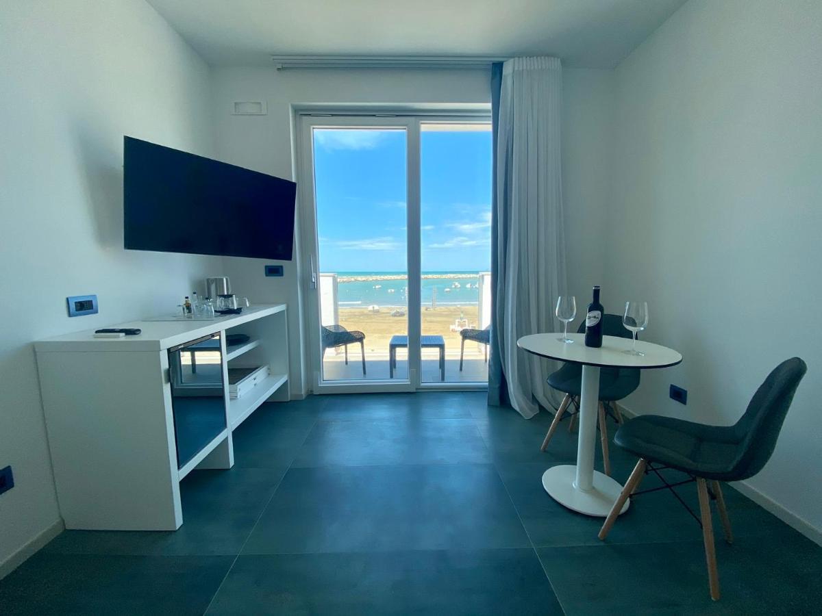 Marina Bay Suites Peschici Ngoại thất bức ảnh
